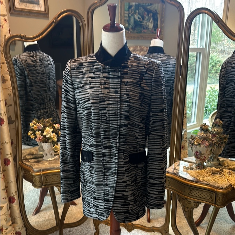 Per Se Black and Grey Sophisticated Jacket